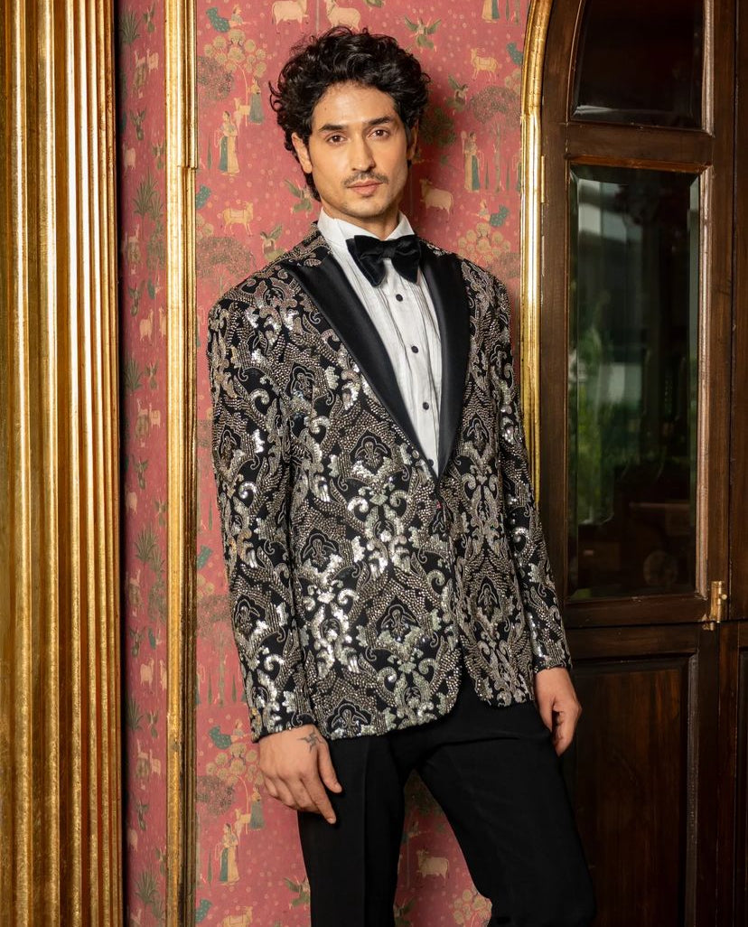 Super 150’s Black Vintage Tuxedo Super 150’s Black Vintage Tuxedo