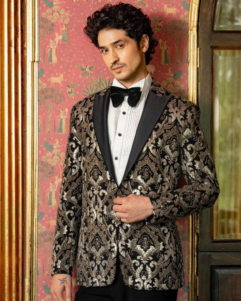 Super 150’s Black Vintage Tuxedo Super 150’s Black Vintage Tuxedo