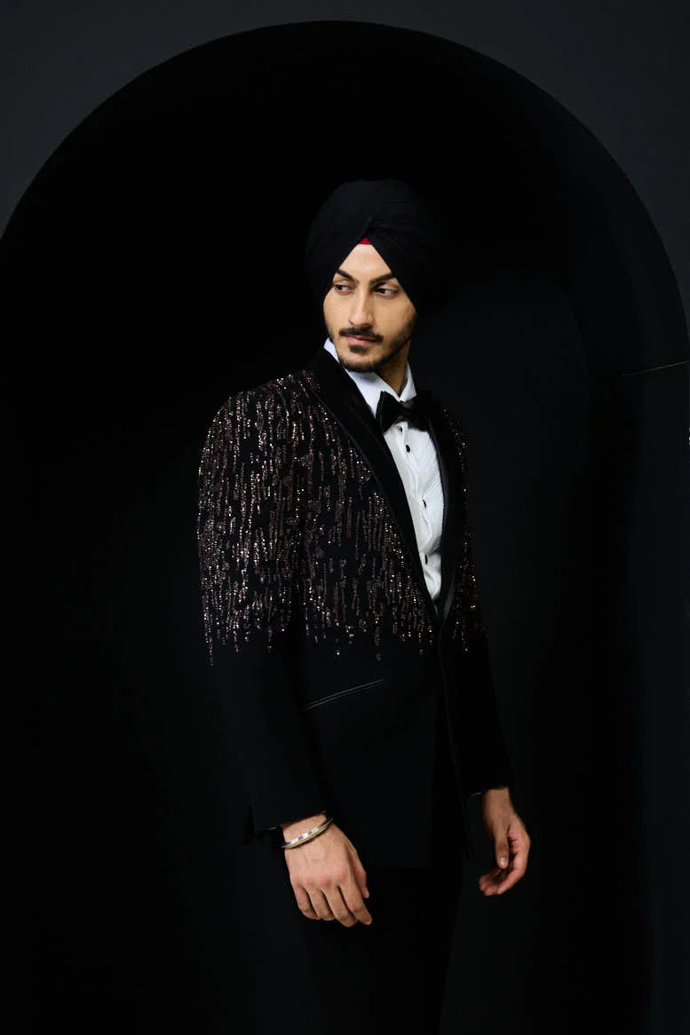 Rose-gold Crystal Shower Black Tuxedo